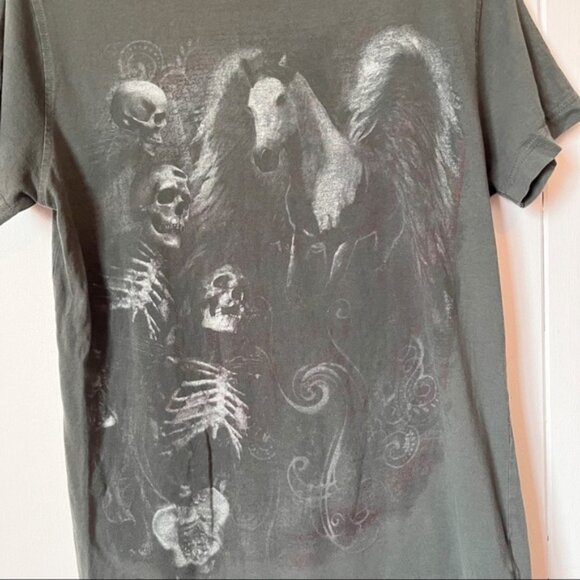 G21 Horse and Skeleton T-Shirt. Size Small. - Picture 2 of 6